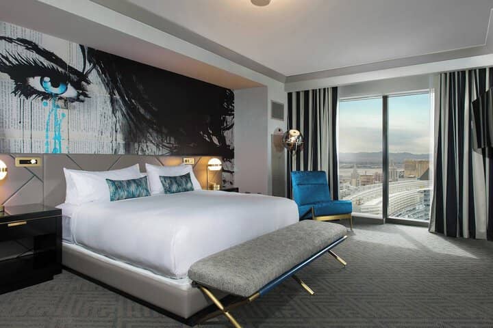 Room 34 of 159