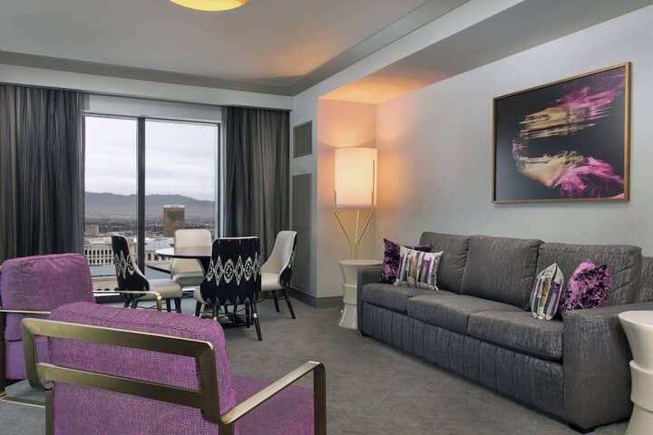 Room 54 of 159