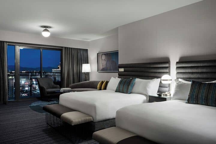 Room 29 of 159